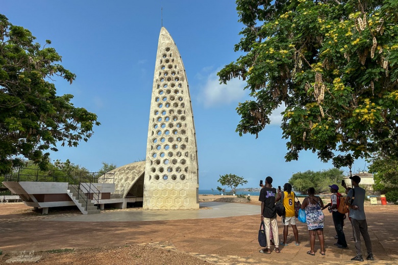 Goree Adası: İnsanlığın Yüz Karası