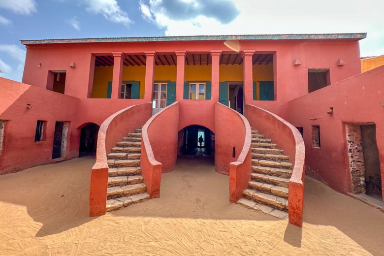 Goree Adası: İnsanlığın Yüz Karası