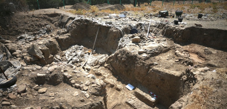 Gökçeada’da 8 Bin 800 Yıl Öncesine Ait Tarımcı Yerleşim İzleri Ortaya Çıkarıldı