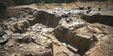 Gökçeadada 8 Bin 800 Yıl Öncesine Ait Tarımcı Yerleşim İzleri Ortaya Çıkarıldı