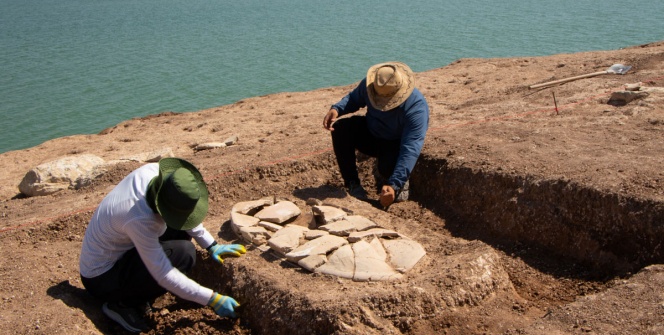Musul Barajında Helenistik Oönem Mezarları Ortaya Çıktı yüzüne çıkt