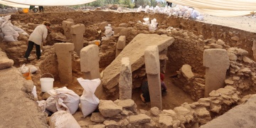 Sayburçta 50den Fazla Neolitik Yapı Gün Yüzüne Çıkarıldı