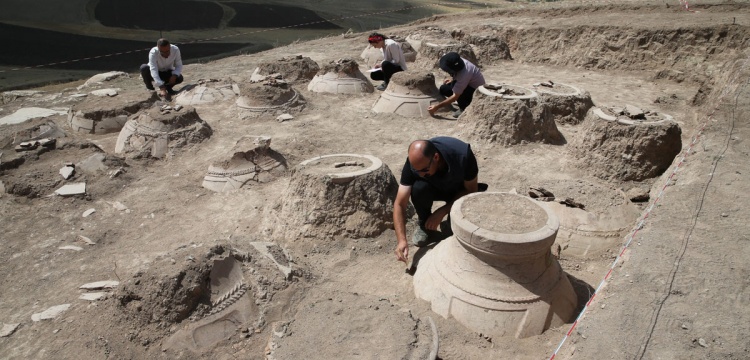 Urartu’nun Tarım Mirası: Kevenli Kalesi’nde Çivi Yazılı Küpler