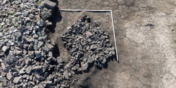 İskitlere ait Tunnug-1 kurganı arkeoloji kazılarında minyatür kurganlar bulundu