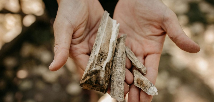 Ölüye Saygının 14 Bin Yıllık Ritüeli: Tütsüleme ve Manevi Bağlılık