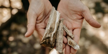 Ölüye Saygının 14 Bin Yıllık Ritüeli: Tütsüleme ve Manevi Bağlılık