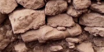 Göbeklitepede Yeni Keşif: 12 Bin Yıllık İnanç Sistemine Işık Tutan İnsan Heykeli Gün Yüzüne Çıkarıldı