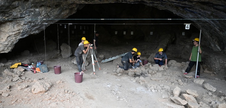 Anadolu’da Estetiğin Doğuşu: Direkli Mağarası’nda 13 Bin Yıllık Boncuklar