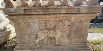 Tarihi Eser Kaçakçılığında Yeni Boyut: Sahte Lahitler ve Bilimsel Tespit