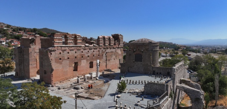 Pergamon’un Kızıl Avlusu Ziyarete Açılıyor