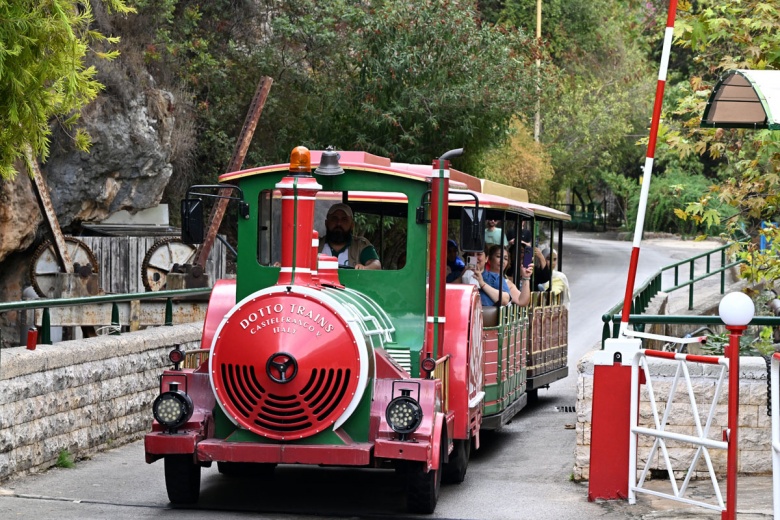 Lübnan Caita Mağarası (Jeita Grotto Cave)