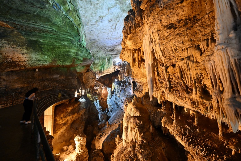 Lübnan Caita Mağarası (Jeita Grotto Cave)