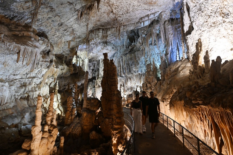 Lübnan Caita Mağarası (Jeita Grotto Cave)