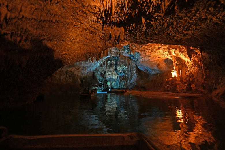 Lübnan Caita Mağarası (Jeita Grotto Cave)