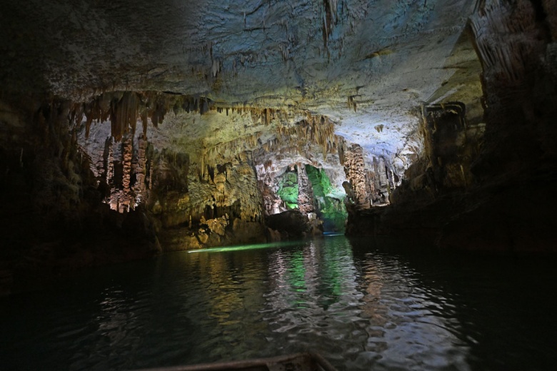 Lübnan Caita Mağarası (Jeita Grotto Cave)