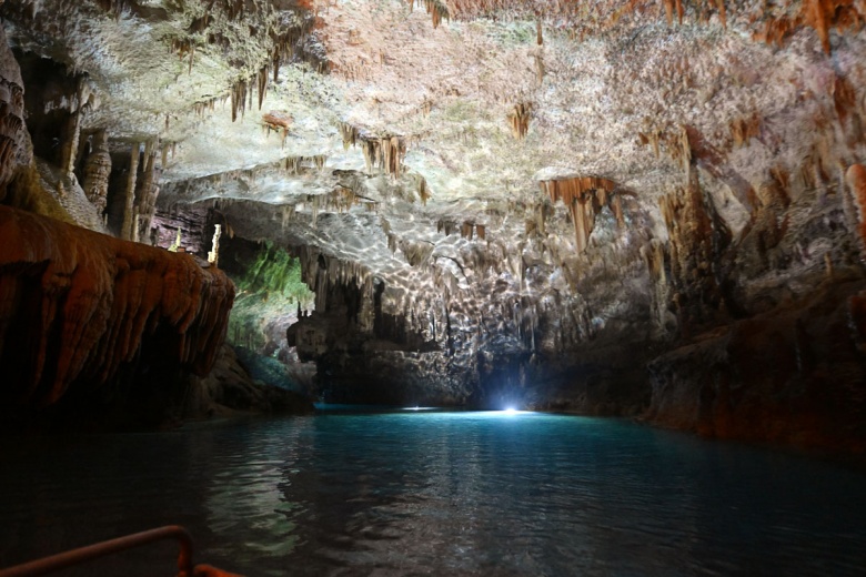 Lübnan Caita Mağarası (Jeita Grotto Cave)