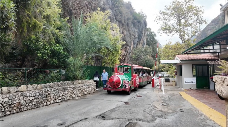Lübnan Caita Mağarası (Jeita Grotto Cave)