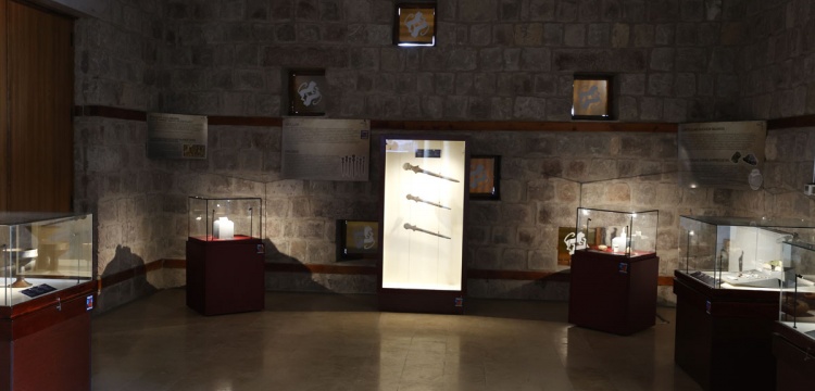 Arslantepe Höyüğü’nde Devletleşmenin İzleri: 5.500 Yıllık Kılıçlar Yeniden Gün Yüzünde