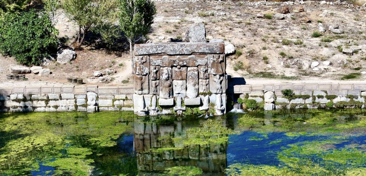 Eflatunpınar: Hititlerin 3.200 Yıllık Kutsal Su Mirası