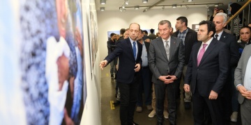 Zeytinburnu Kültür Sanat, Kanıt İnsanlığın Evrensel Yıkımı Sergisi ile sezonu açtı