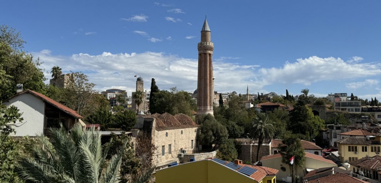 Yivli Minare Külliyesi’nde Restorasyon Tamamlandı: Selçuklu İzleri Gün Yüzüne Çıkıyor