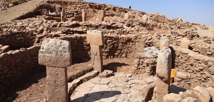 Karahantepede Neolitik Beslenme: Öğütme Taşları, Tarımın Başlangıcı