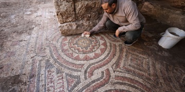 Midyatta 1500 Yıllık Mozaik Keşfi: Tarihi Değirmende Beklenmedik Bir Arkeolojik Katman