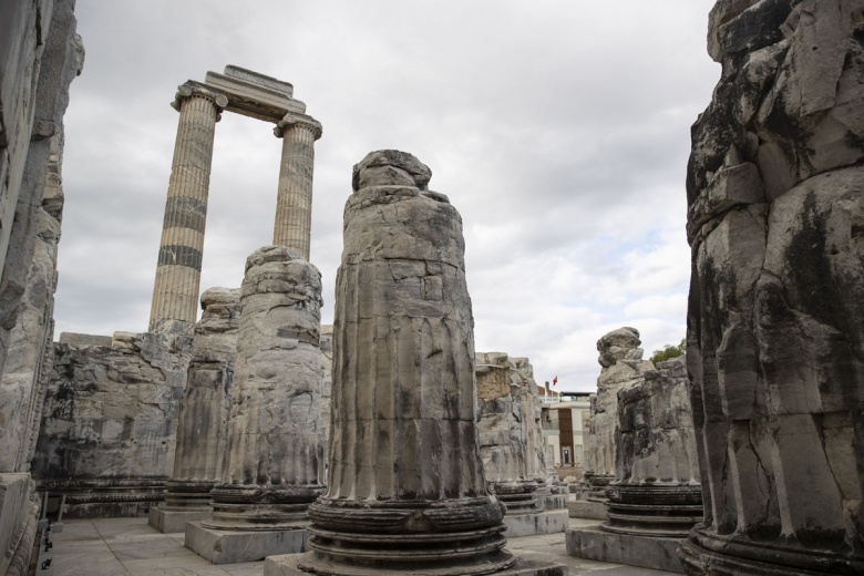 Didim Apollon Tapınağı Didyma