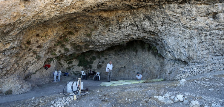 Bitlis Delikli Mağara’da 8 Bin Yıllık Yaşam İzleri Gün Yüzüne Çıkarılıyor