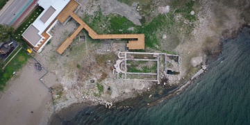 İznik Gölü Bazilikasına Yeni Kimlik: Kültürel Miras ve Turizmi Buluşturan Karşılama Merkezi Açıldı