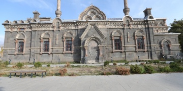 Karsın Taş Hafızası: Baltık Mimarisiyle Yeniden Doğan Şehir