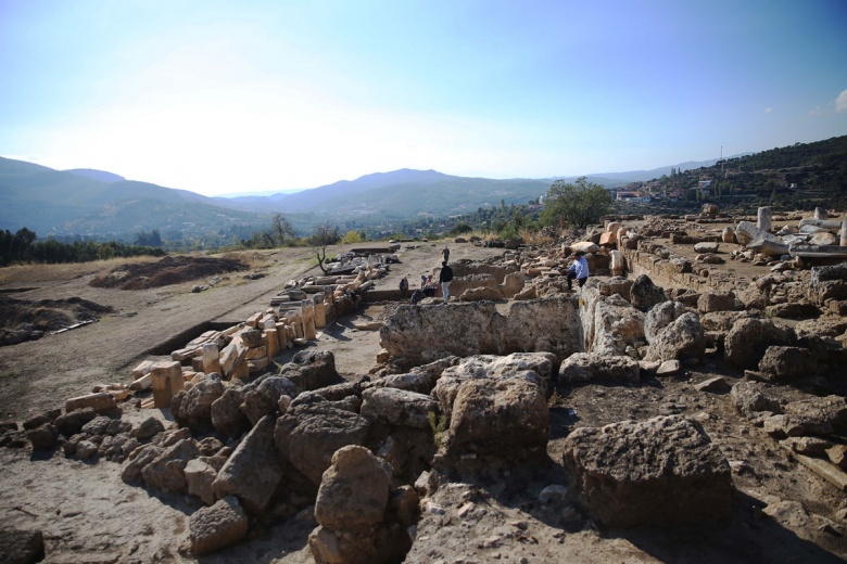 Karia’nın Gizli Kenti Hyllarima