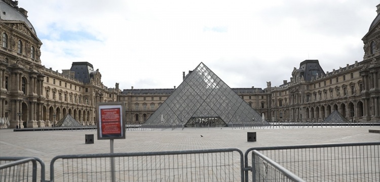 Louvre Müzesi soygunu soruşturmasında 2 şüpheli gözaltına alındı