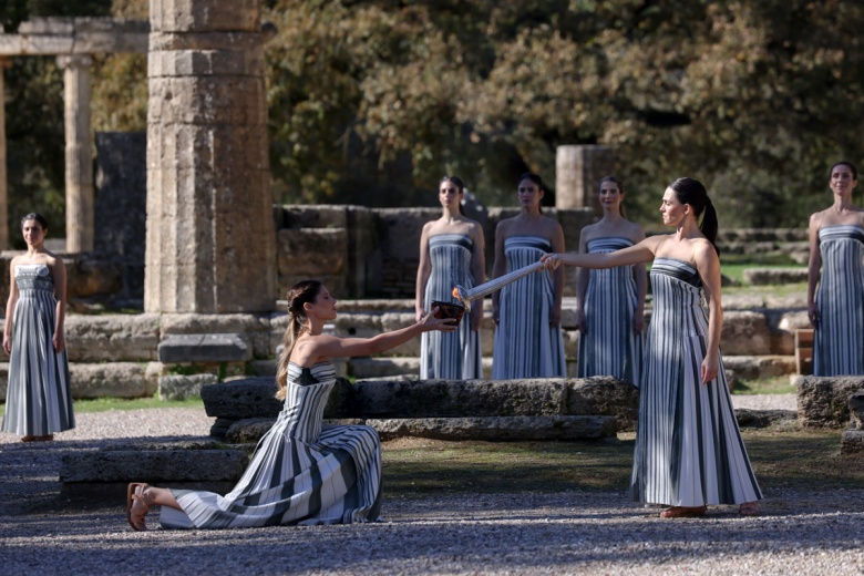 Milano Cortina 2026 Kış Olimpiyat Oyunları’nın Meşale Yakma Töreni