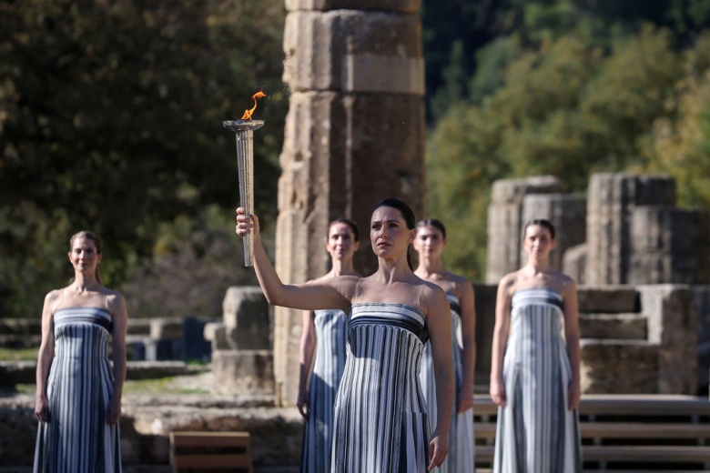 Milano Cortina 2026 Kış Olimpiyat Oyunları’nın Meşale Yakma Töreni