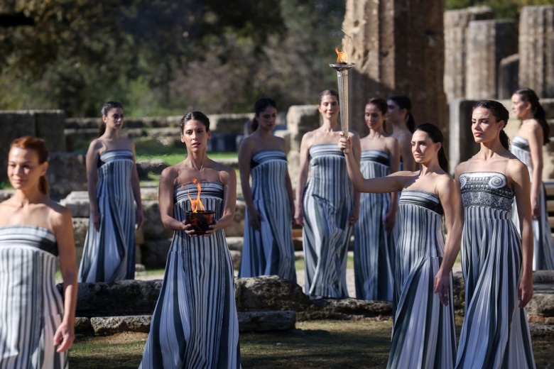 Milano Cortina 2026 Kış Olimpiyat Oyunları’nın Meşale Yakma Töreni