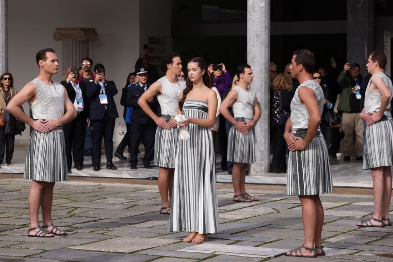 Milano Cortina 2026 Kış Olimpiyat Oyunları’nın Meşale Yakma Töreni