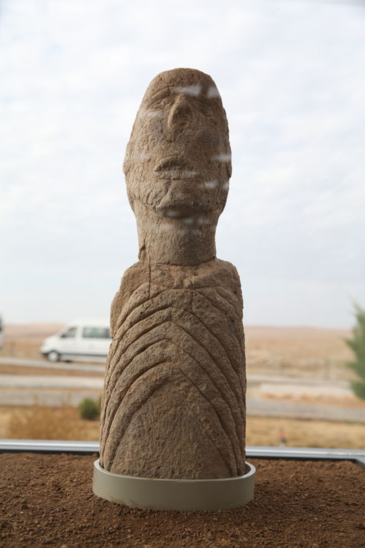 Taş Tepeler’de Bulunan Neolitik Heykelleri İlk Kez Sergiye Çıkıyor