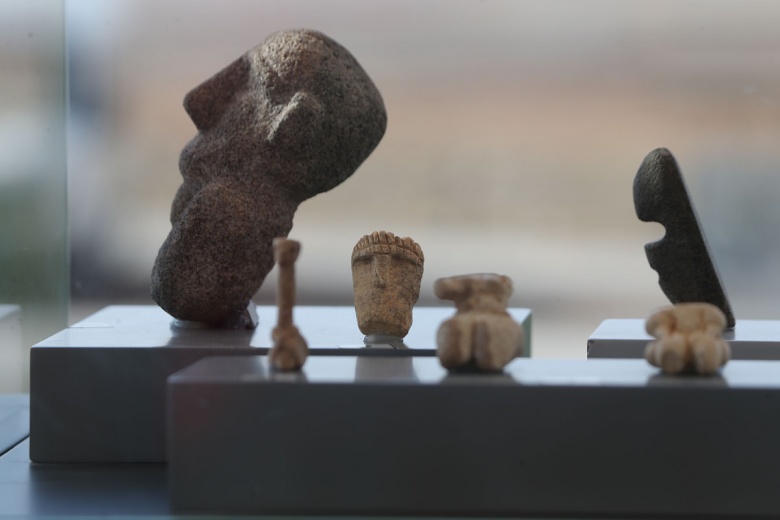 Taş Tepeler’de Bulunan Neolitik Heykelleri İlk Kez Sergiye Çıkıyor