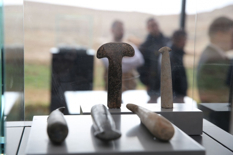 Taş Tepeler’de Bulunan Neolitik Heykelleri İlk Kez Sergiye Çıkıyor