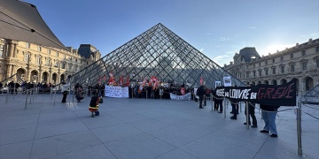 Louvre Müzesi Bu Kez de Grev Nedeniyle Kapalı