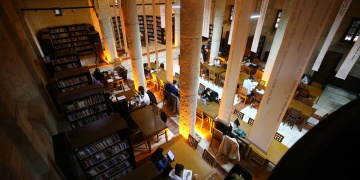 Adanada Deprem Sonrası Kültürel Dönüşüm: İl Halk Kütüphanesi Tarihi Kilisede Yeni İşlev Kazandı