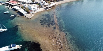 Bodrum Gümüşlükte Deniz Çekildi: 2400 Yıllık Myndos Surları Ortaya Çıktı