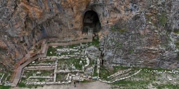 Ispartada Doğa ve İnancın Kesiştiği Binlerce Yıllık Miras: Zindan Mağarası