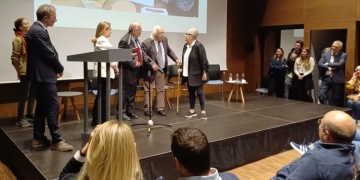Prof. Dr. Mehmet Özdoğana saygı, Yapı Kredi Kültür Sanatta sel oldu, taştı