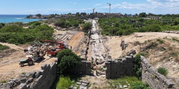 Sidenin Doğu Kapısına Uzanan Antik Yol Gün Yüzüne Çıktı