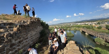 Bingölde 2 Bin Metredeki Sosun Kalesi İçin Tanıtım Seferi