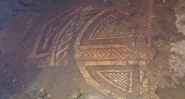 Mardinde Kaçakçılık Operasyonunda 1500 Yıllık Roma Mozaiği Ele Geçirildi