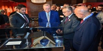 Asırlık el yazmalarından nadir eserlere Kitaba Vefa Sergisi Tophane-i Âmirede açıldı