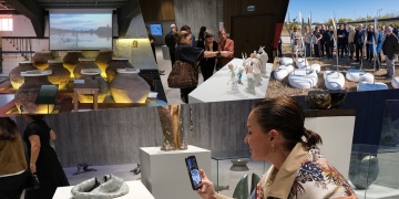 10. Çanakkale Bienali Troya Müzesinde açıldı: Arkeoloji, Sanat ve seramik buluştu